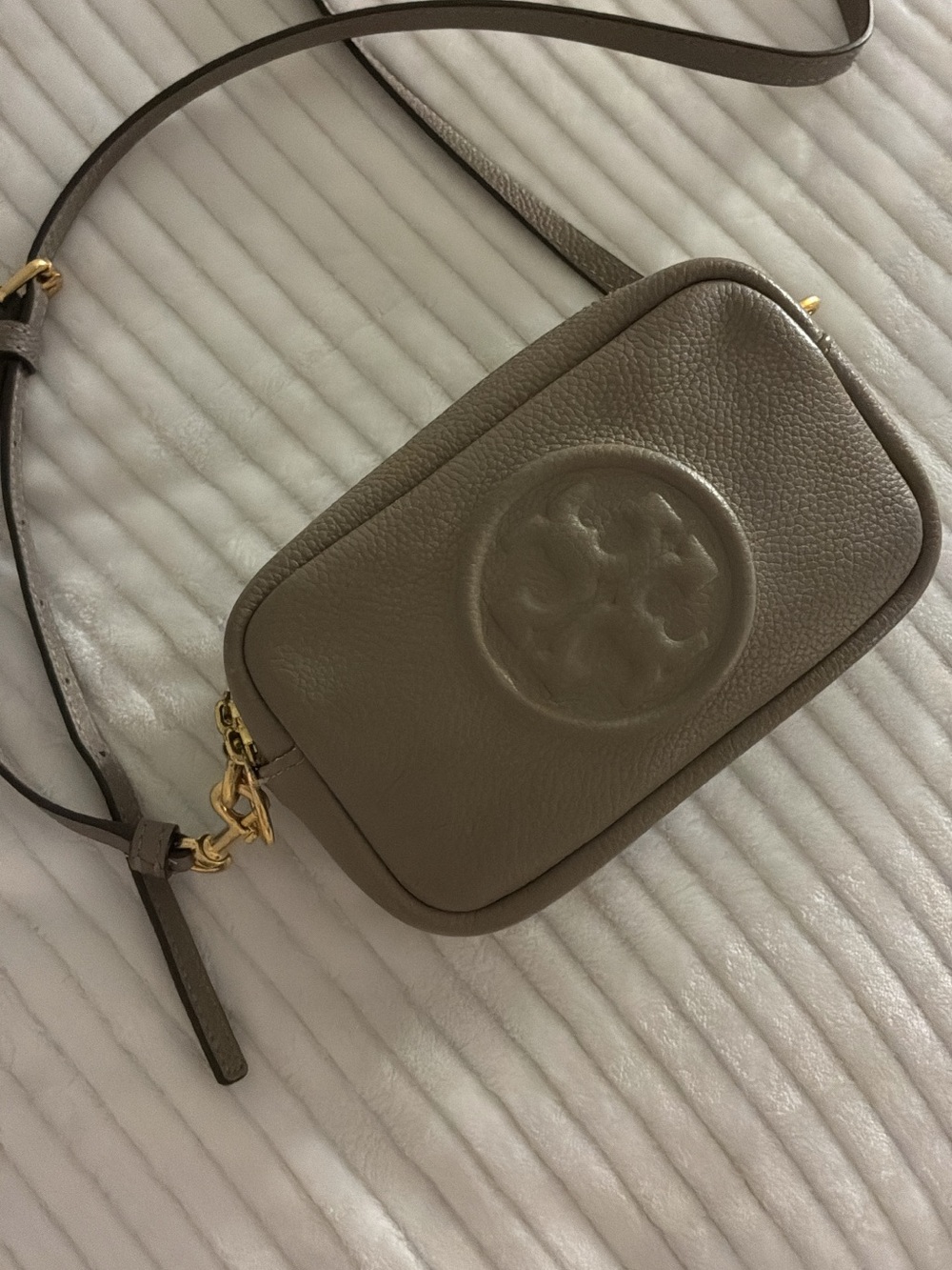 Tory Burch Leather Crossbody Bag - Taupe